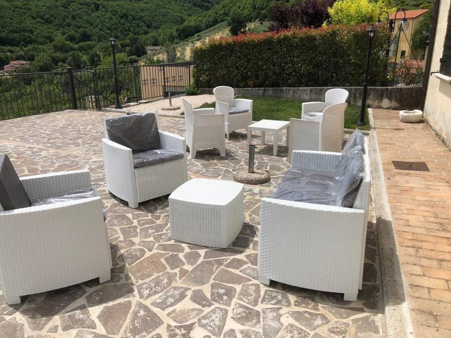Casa Vacanze Vecchio Frantoio Residenza Leccino Spoleto Exterior photo