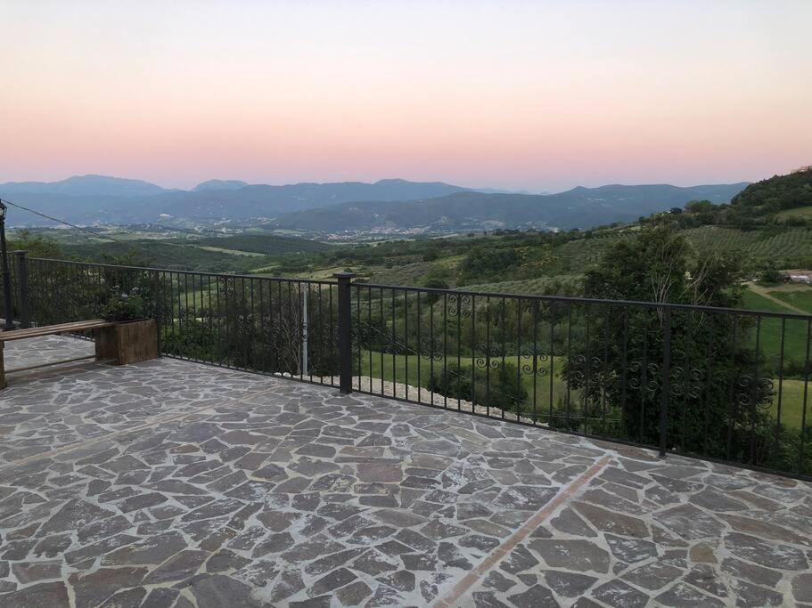 Casa Vacanze Vecchio Frantoio Residenza Leccino Spoleto Exterior photo