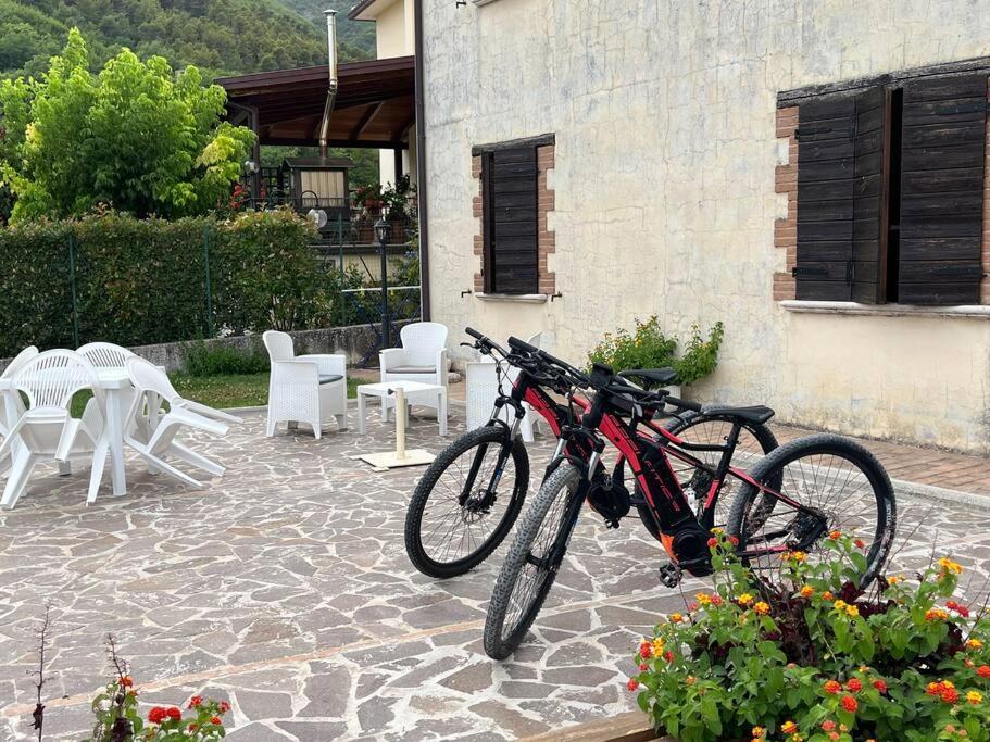 Casa Vacanze Vecchio Frantoio Residenza Leccino Spoleto Exterior photo
